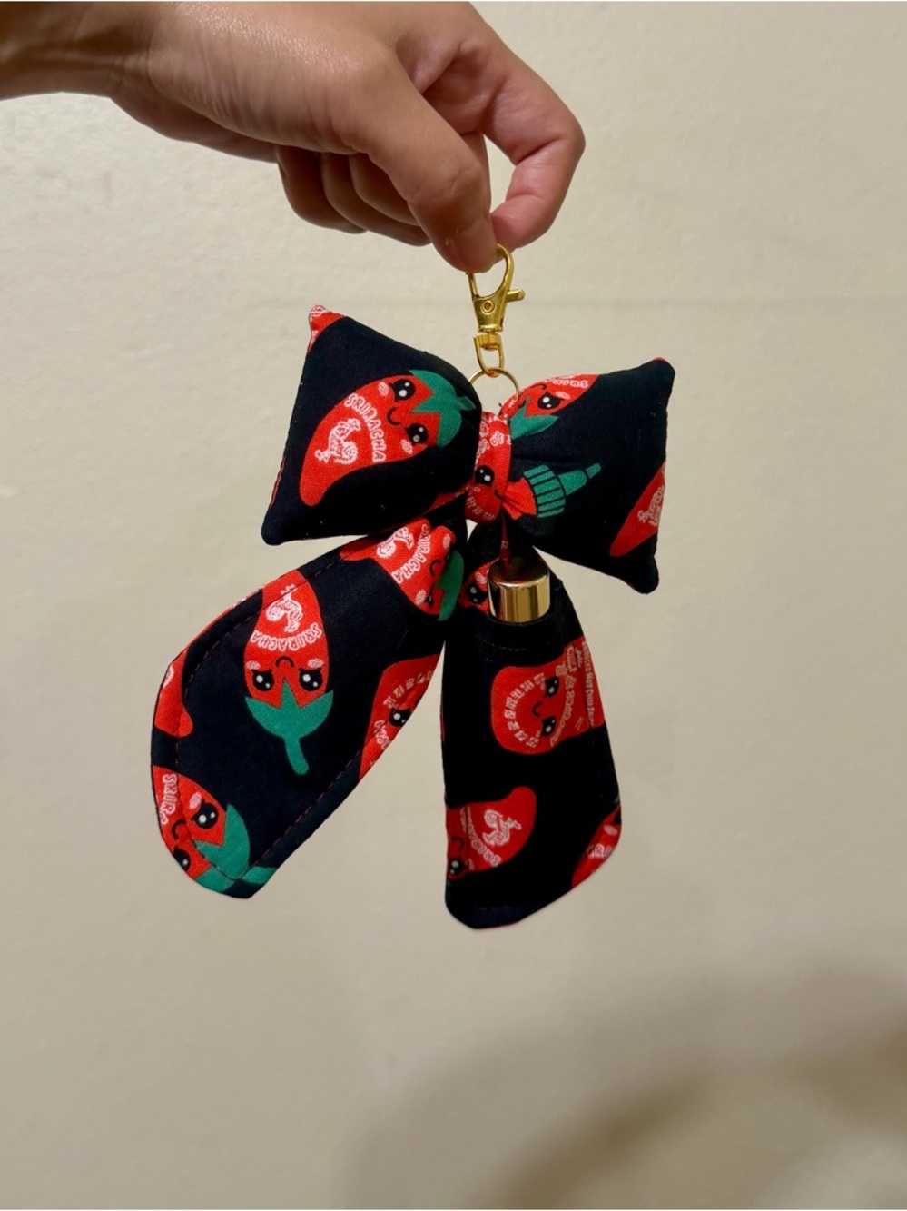 Happy Sriracha Puffy Bow Chapstick Holder